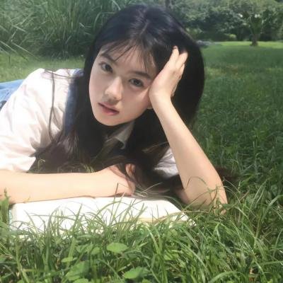 皇后驾到：反派人设崩不住了